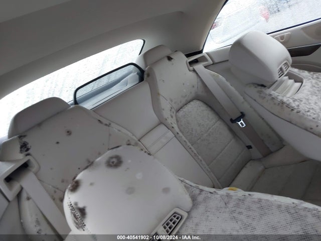 Mercedes-Benz E 350 2014 WDDKK5KF6EF270104 Image 8
