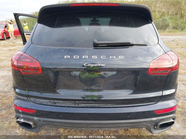WP1AA2A2XJKA04221 Porsche Cayenne