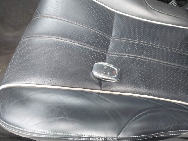 2011 JAGUAR XJ SAJWA2GE1BMV02579 Photo 10