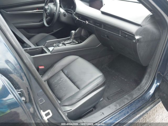 JM1BPAMM1K1128686 Mazda Mazda3 Preferred Package