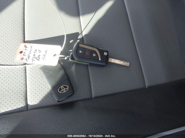 4T3LWRFV8RU143922 Toyota Rav4 Hybrid Le