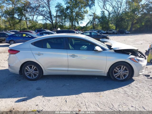 5NPD84LF3JH233943 Hyundai Elantra Value Edition