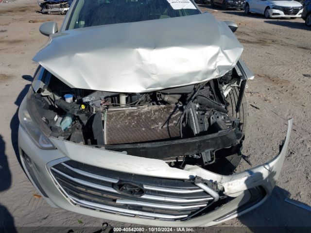 5NPD84LF3JH233943 Hyundai Elantra Value Edition