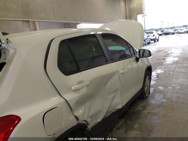 KL7CJKSB0LB314452 Chevrolet Trax Fwd Ls
