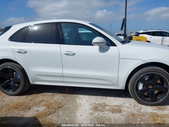 WP1AF2A54MLB60605 Porsche Macan Turbo
