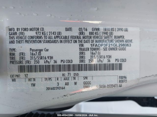 1FADP3F21GL298063 Ford FOCUS SE