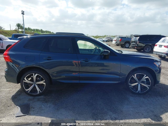 Volvo Xc60 B5 Ultimate Dark Theme 2024 YV4L12RM2R1941952 Image 13