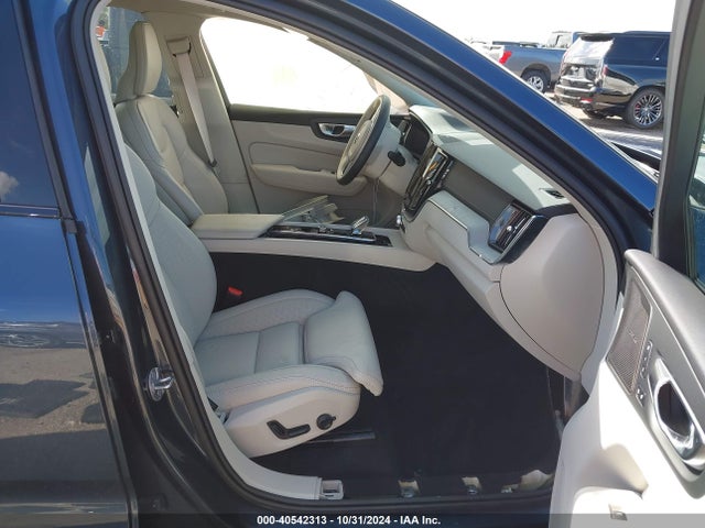 YV4L12RM2R1941952 Volvo Xc60 B5 Ultimate Dark Theme