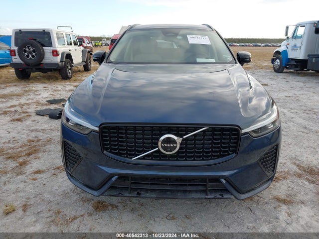 Volvo Xc60 B5 Ultimate Dark Theme 2024 YV4L12RM2R1941952 Image 6
