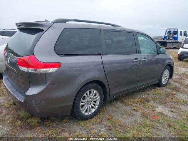 5TDYK3DC5ES509136 Toyota Sienna Xle V6 8 Passenger