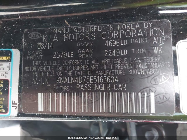 KIA Cadenza Limited 2014 KNALN4D75E5163604 Image 9