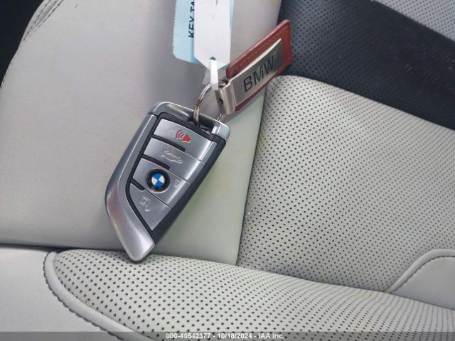 WBS83CH04MCH14763 BMW M5