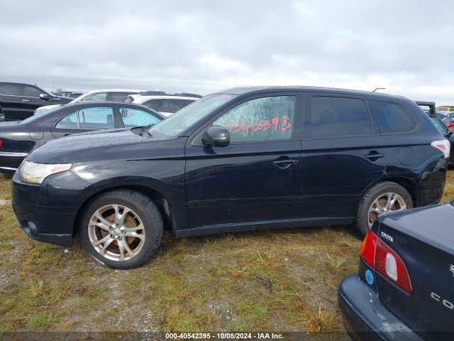 Mitsubishi Outlander Se 2014 JA4AZ3A36EZ006418 Image 14