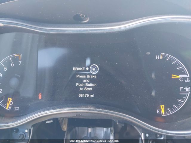 1C4RJFAG5MC703021 Jeep Grand Cherokee Laredo X 4x4