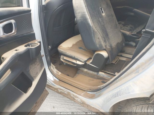 5XYRKDLF3MG054093 KIA SORENTO SX