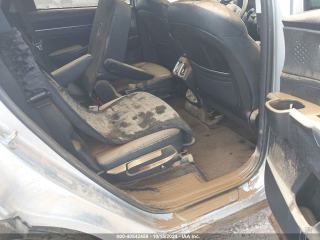 5XYRKDLF3MG054093 KIA SORENTO SX