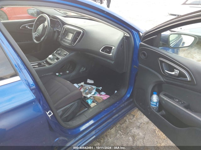 Chrysler 200 Limited 2016 1C3CCCAB3GN164849 Image 5