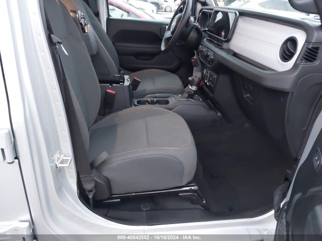1C4PJXDN4RW110750 Jeep Wrangler 4-door Sport S 4x4