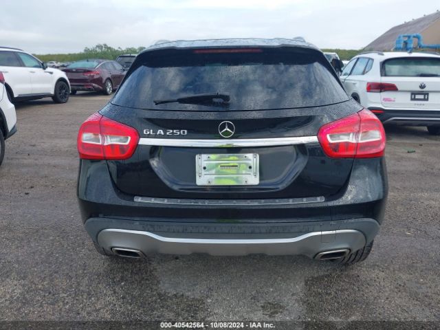 WDCTG4EB3JJ439452 Mercedes-Benz GLA 250