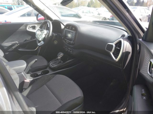 KNDJ23AUXN7809702 KIA SOUL LX