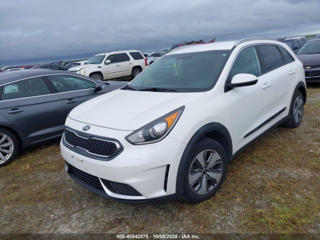 KNDCB3LC7K5264272 KIA NIRO LX