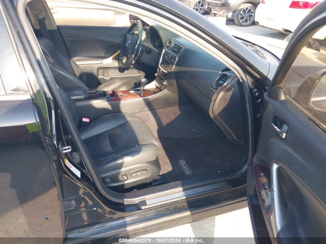 Продаж на аукціоні авто 2007 Lexus Is 350, vin: JTHBE262472011207, номер лоту: 40542578