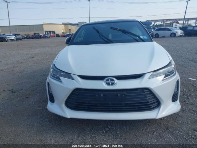 JTKJF5C70GJ022361 Scion TC