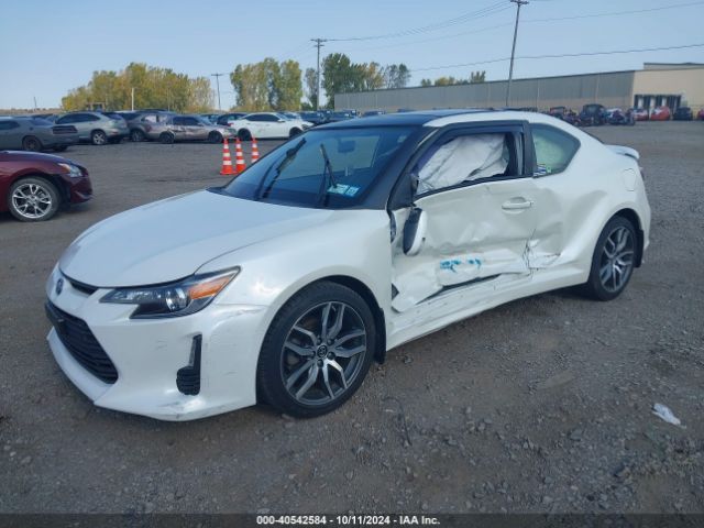 JTKJF5C70GJ022361 Scion TC