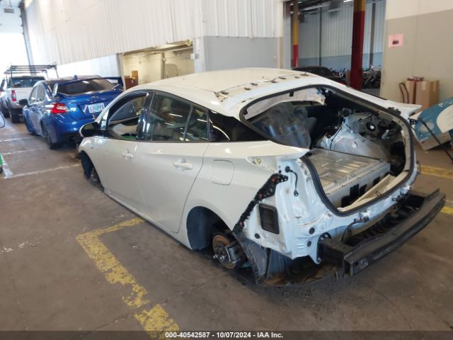 JTDKARFP3H3001488 Toyota Prius Prime Premium
