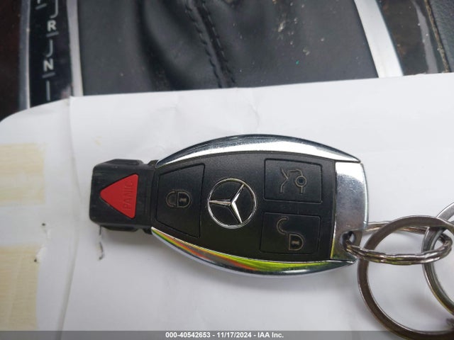 WDDGF8AB5EG253864 Mercedes-Benz C 300