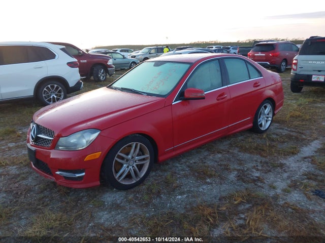 WDDGF8AB5EG253864 Mercedes-Benz C 300