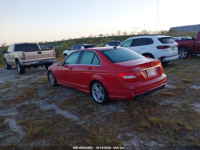 WDDGF8AB5EG253864 Mercedes-Benz C 300