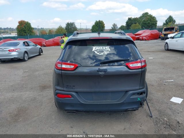 1C4PJMDX4JD532517 Jeep Cherokee Limited 4x4