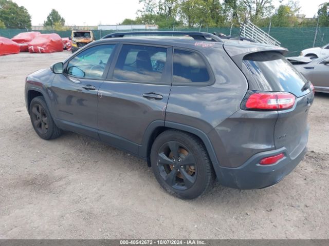 1C4PJMDX4JD532517 Jeep Cherokee Limited 4x4