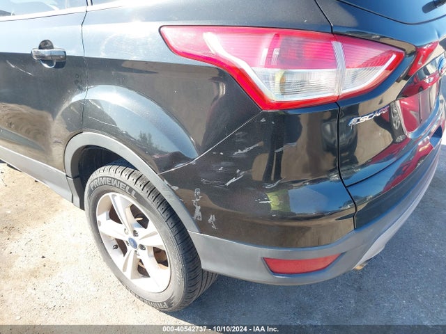 Ford ESCAPE SE 2015 1FMCU9GX1FUA31036 Image 18