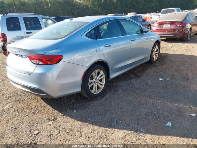 Chrysler 200 Limited 2015 1C3CCCAB4FN617424 Image 4