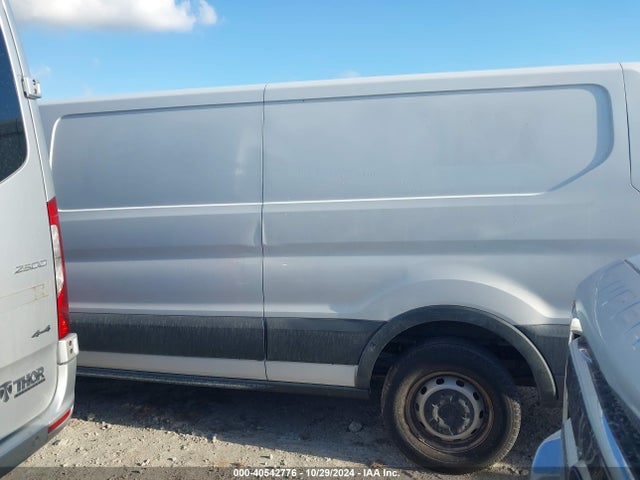 Ford Transit-350 2017 1FTBW2YG9HKA46768 Image 13