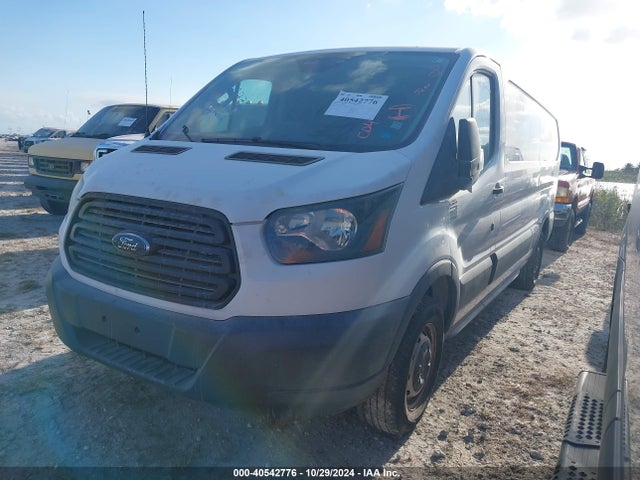 Ford Transit-350 2017 1FTBW2YG9HKA46768 Image 2