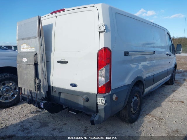 Ford Transit-350 2017 1FTBW2YG9HKA46768 Image 4