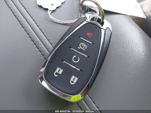 1G1ZD5ST4MF013362 Chevrolet Malibu Fwd Lt