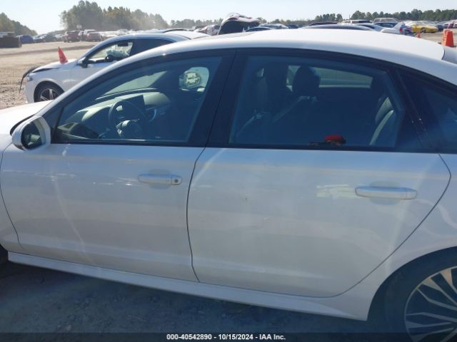 WAUG8AFC8JN030198 Audi A6 2.0t Premium