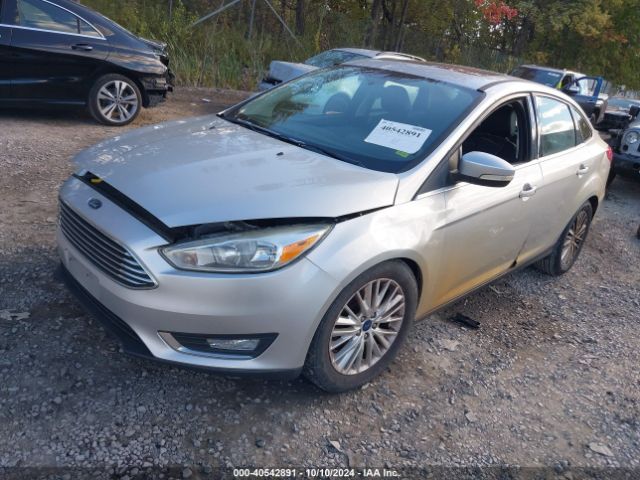 1FADP3J23HL260634 Ford Focus Titanium