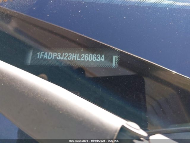 1FADP3J23HL260634 Ford Focus Titanium