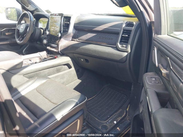 1C6SRFHT8KN633391 RAM 1500 Limited  4x4 5'7 Box