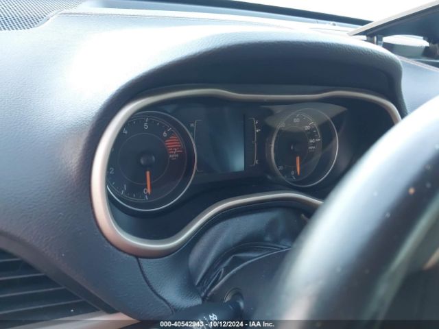 1C4PJLCB7GW307344 Jeep Cherokee 75th Anniversary