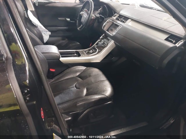 SALVP2BG8FH043365 Land Rover Range Rover Evoque Pure