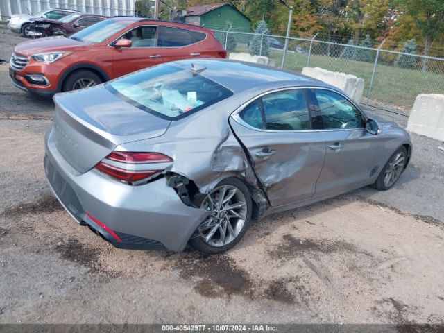 KMTG34TA6NU094033 Genesis G70 2.0t Rwd