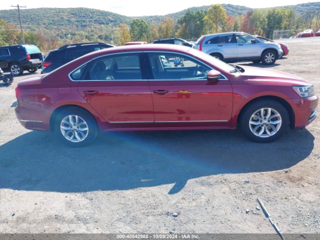 1VWAT7A37GC053782 Volkswagen Passat 1.8t S
