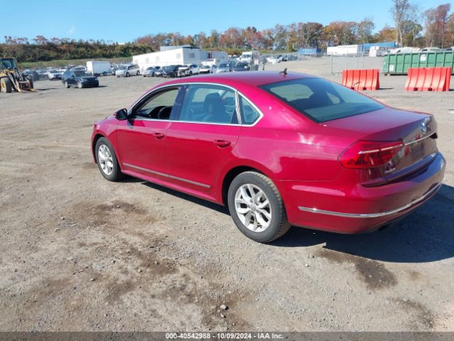 1VWAT7A37GC053782 Volkswagen Passat 1.8t S