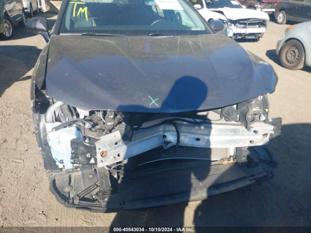 4T1B11HK7JU013688 Toyota CAMRY XLE